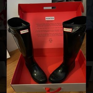 Hunter Glossy Black Rain Boots